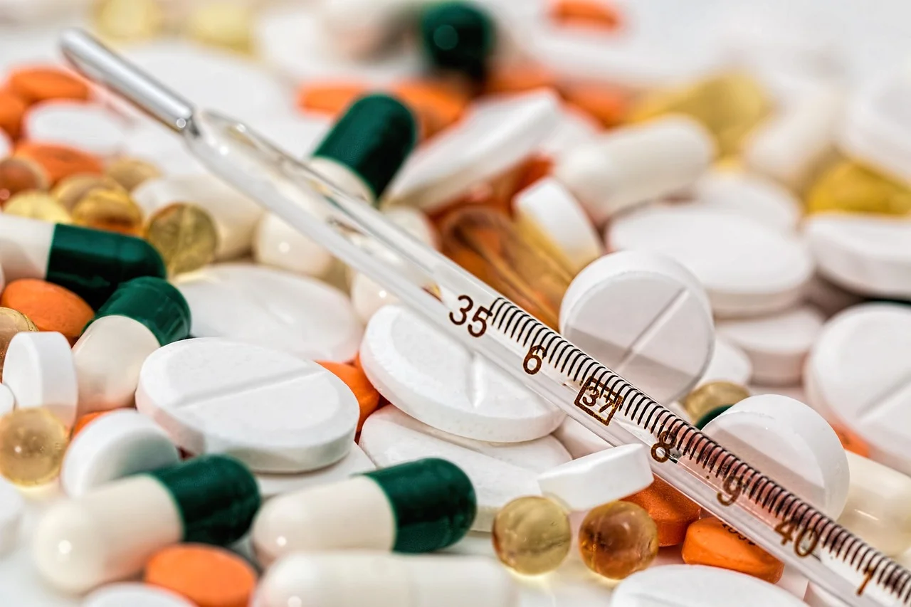 Rozruch oczyszczalni ścieków: biopreparaty przeciw kożuchowi, odorom i tłuszczom